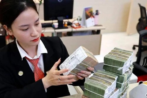 Lãi suất tăng, nợ xấu có còn trong 'vùng an toàn'?