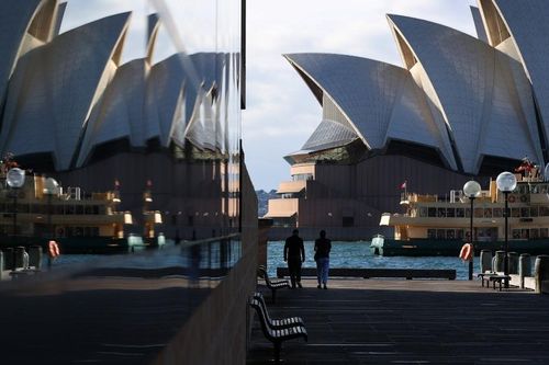 Australia trở thành nền kinh tế lớn đầu tiên tăng lãi suất trong năm 2026