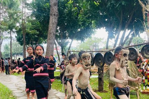 Gia Lai phục dựng, phát huy lễ hội có sử dụng cồng chiêng của các dân tộc Bahnar, Jrai, Chăm, H'rê