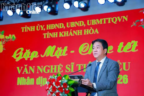 Lãnh đạo tỉnh Khánh Hòa gặp mặt, chúc Tết văn nghệ sĩ tiêu biểu