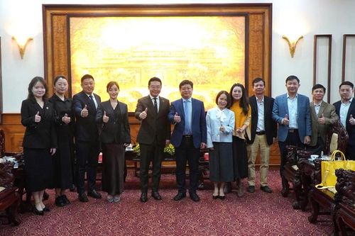 Tập đoàn Xây dựng Thái Bình Dương trao đổi định hướng hợp tác đầu tư tại Huế