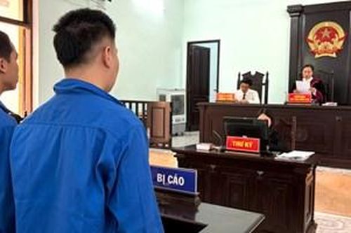 Thuê phòng trọ làm điểm buôn ma túy, hai bị cáo lĩnh gần 20 năm tù
