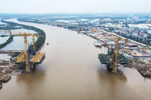Xuất hiện nhiều vị trí nguy hiểm trên luồng đường thủy phía Bắc, cách nào đảm bảo an toàn?