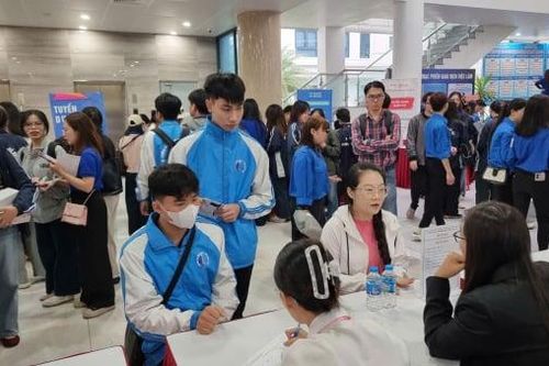 Dịch vụ tuyển dụng lao động cho doanh nghiệp chế xuất cần đáp ứng tiêu chí nào để được áp dụng thuế suất 0%?