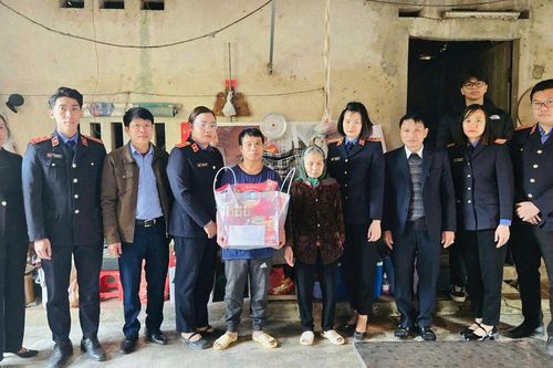 Phú Thọ: Nữ Kiểm sát viên Đỗ Hường Dung với dấu ấn từ công tác và phong trào Đoàn thanh niên
