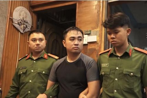 Nhà riêng gia cố như một 'công sự', có 'mắt thần' quét 24/24h để... tàng trữ và mua bán ma túy