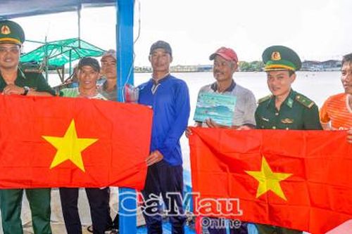 Kiên định đường lối quân sự, quốc phòng của Ðảng