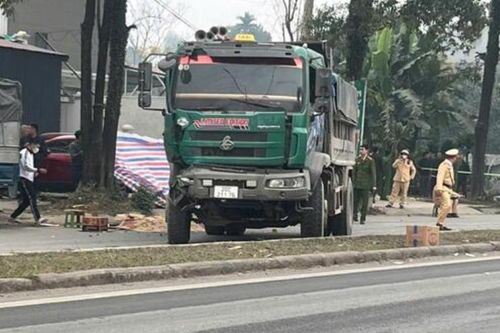 Cán bộ CSGT bị ô tô đâm tử vong khi làm nhiệm vụ