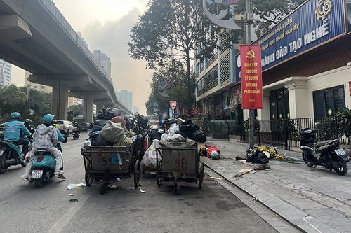 Xóa 'điểm đen' tập kết rác: Cần những giải pháp căn cơ