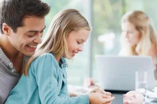 Sai lầm lớn nhất của nhiều gia đình khi cho con quá nhiều 'niềm vui bằng tiền'
