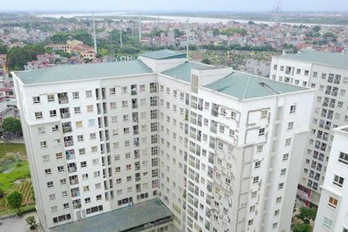 Lãi suất bất động sản tăng, người mua nhà lo lắng