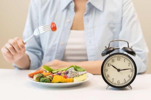 Nhịn ăn gián đoạn sao cho đúng?