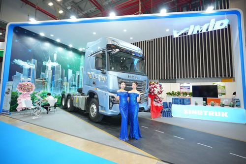 Doanh nghiệp buôn xe tải Trung Quốc lãi kỷ lục