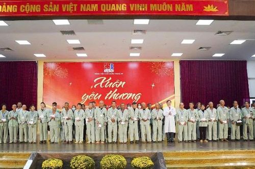 'Xuân yêu thương 2026' đến với những bệnh nhân ung thư