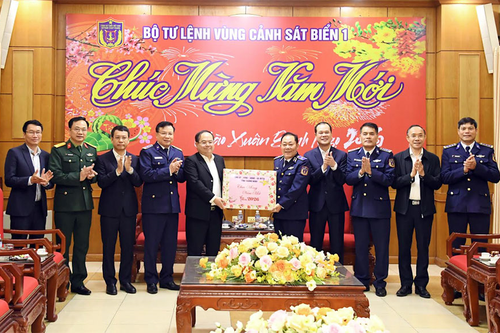 Bí thư Tỉnh ủy Quảng Ninh thăm, chúc Tết Bộ tư lệnh Vùng Cảnh sát biển 1