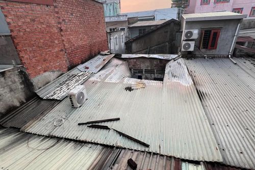 Hàng xóm phá cửa nhưng bất thành trong vụ cháy 3 người chết ở TPHCM