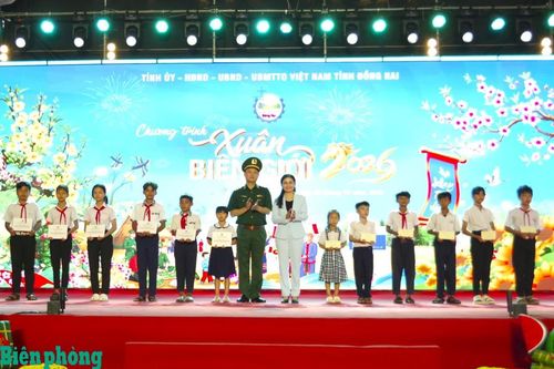 Chương trình 'Xuân biên giới' - Nguồn động viên to lớn đối với quân dân biên giới Đồng Nai