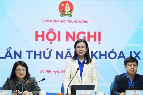 Trang bị kỹ năng số và bảo vệ sức khỏe tinh thần cho thiếu nhi