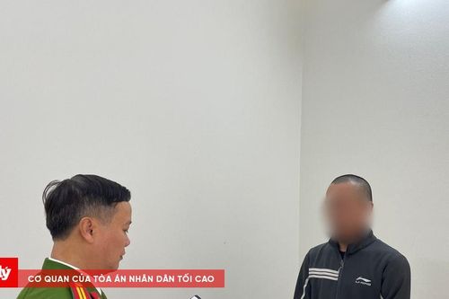 Bị tạm giam vì cố ý gây thương tích đồng nghiệp tại lán trại