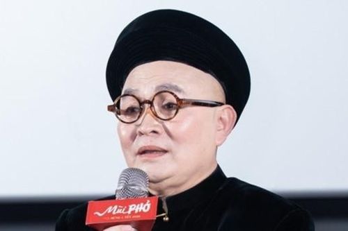 Lo lắng và nóng ruột khi hỏi NSƯT Xuân Hinh, nam đạo diễn ngỡ ngàng với câu trả lời