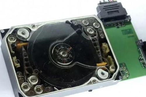Chuyện như đùa: Tốc độ ổ cứng HDD sắp ngang ngửa SSD