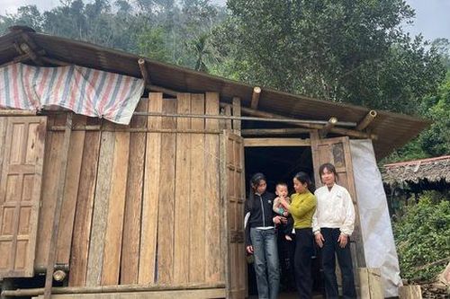 Dựng nhà tạm đón Tết, người dân vùng lũ Yên Nhân vẫn chưa được an cư