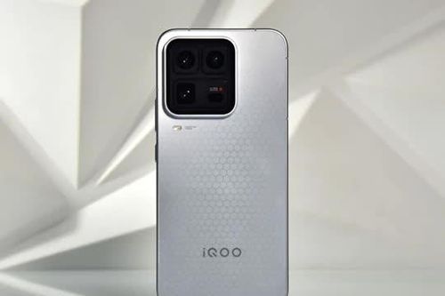 Smartphone gaming cấu hình 'siêu khủng', trang bị đỉnh cao, pin 7.400mAh, giá hơn 21 triệu