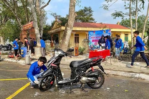 Mang tết đến mọi nhà