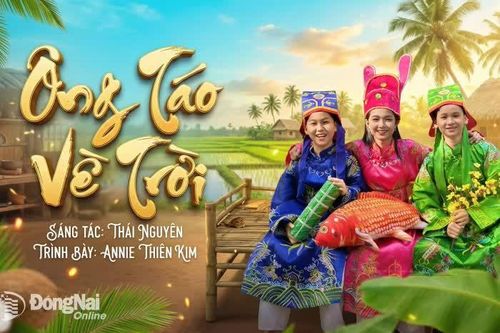 Chạm vào Tết Việt