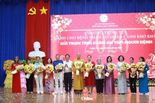 Bệnh viện Đa khoa Ninh Thuận tổ chức chương trình 'Tết dành cho bệnh nhân có hoàn cảnh khó khăn'