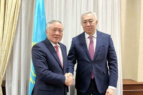 Xây dựng hành lang kết nối kinh tế - tài chính Việt Nam và Kazakhstan