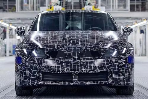 BMW i3 Neue Klasse 2026: Lộ diện phiên bản tiền sản xuất tại nhà máy Munich