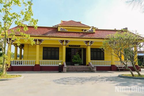Về thăm khu tưởng niệm nhà văn Nam Cao