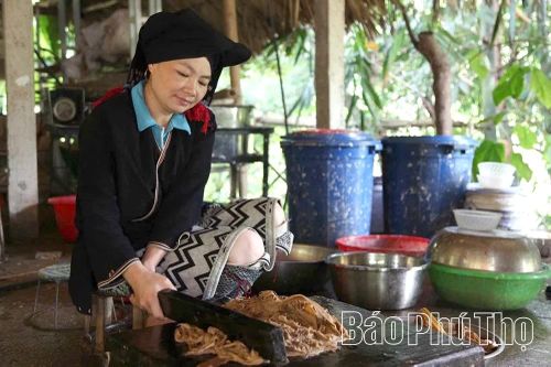 Một thoáng làng rừng
