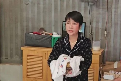 Bắt 'nữ quái' Cẩm Nhung cùng 'đệ tử' Nguyễn Trọng Khánh, hé lộ sự thật về chiếc camera 'trời đánh'