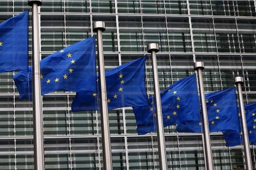 EU thông qua khoản vay 90 tỷ euro cho Ukraine