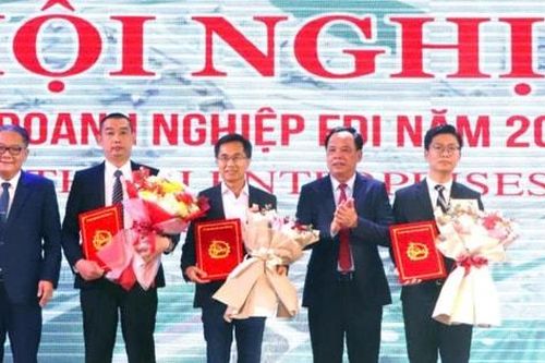 Đồng Nai trao chứng nhận đầu tư cho 3 dự án FDI với tổng vốn gần 550 triệu USD