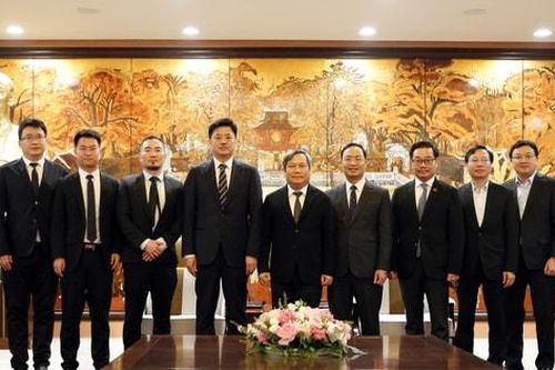 Hoan nghênh Công ty TNHH Đầu máy toa xe Đại Liên (Trung Quốc) tham gia phát triển hạ tầng tại Hà Nội