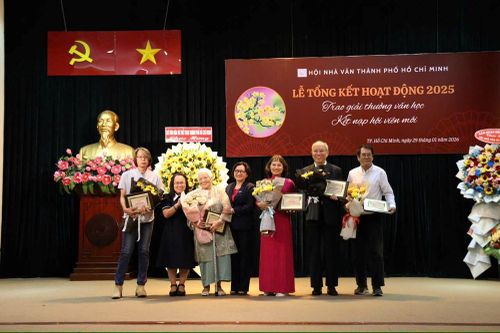 Văn chương TP.HCM trong cấu trúc văn hóa đa vùng