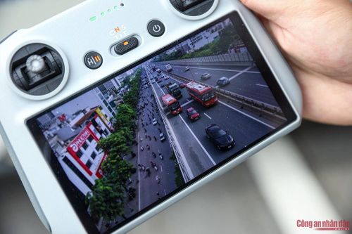 Flycam công an tuần tra cao tốc: Làn khẩn cấp không còn 'vùng mù' vi phạm