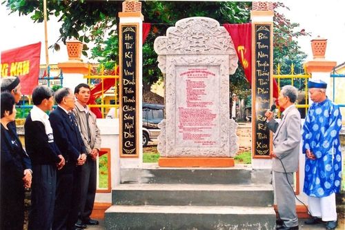 Không phục dựng, chỉ hướng tới mô hình công viên lịch sử, văn hóa