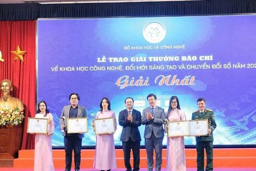 Vinh danh tác giả, tác phẩm đoạt Giải thưởng báo chí về Khoa học công nghệ