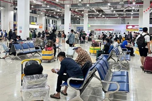 Thành phố Hồ Chí Minh không để người dân lỡ Tết do thiếu phương tiện