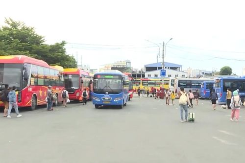 TP Hồ Chí Minh: Giá vé xe Tết tăng 40-60%, dự kiến phục vụ hơn 1,34 triệu lượt khách