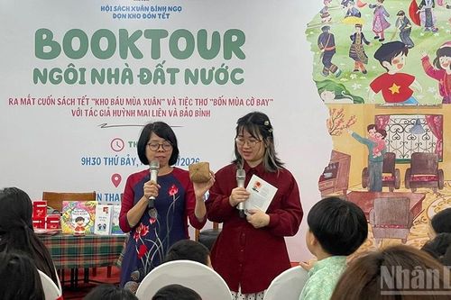 Khám phá Tết các vùng miền qua sách Tết 'Kho báu mùa xuân'