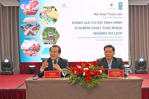 Nỗ lực giảm thiểu rác thải nhựa để du lịch phát triển bền vững