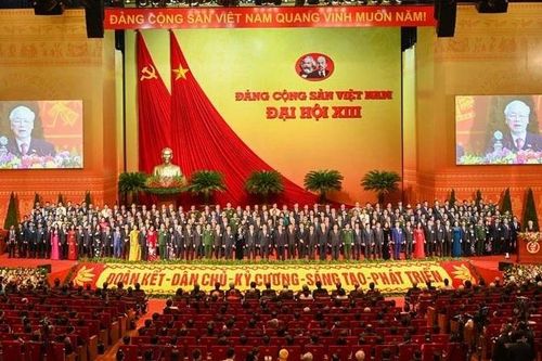 Báo cáo tổng kết 15 năm thi hành Điều lệ Đảng (2011-2025) và đề xuất, định hướng bổ sung, sửa đổi Điều lệ Đảng