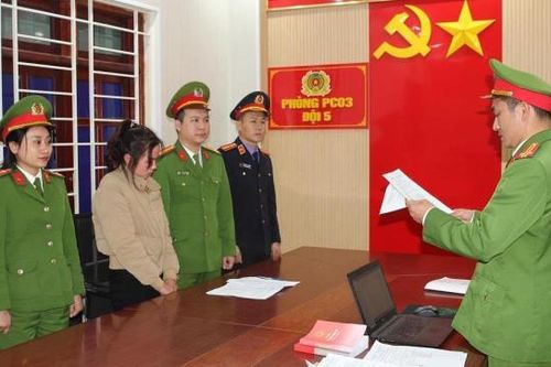 Triệt phá cơ sở sản xuất hơn 60.000 lít giấm giả bằng hóa chất công nghiệp