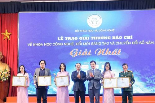 Vinh danh các tác phẩm báo chí xuất sắc viết về khoa học và công nghệ