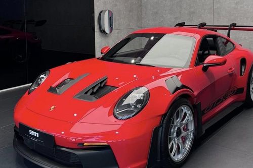 'Xe chơi' Porsche 911 GT3 RS xuất hiện tại Hà Nội